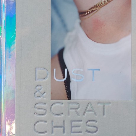 Dust & Scratches
