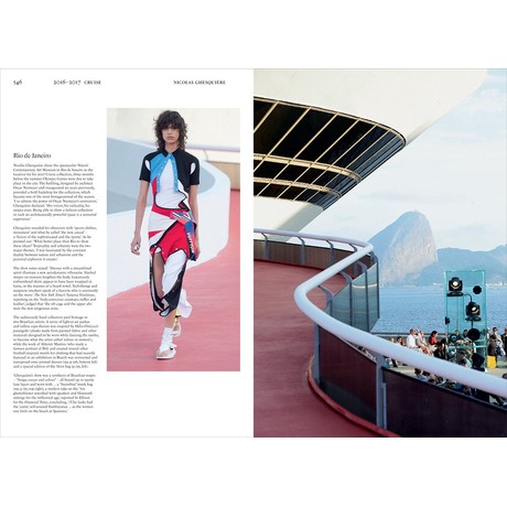 Louis Vuitton Catwalk The Complete Fashion Collections / Jo